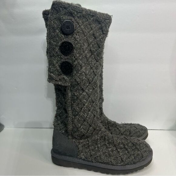 UGG Shoes - UGG Tall Knit Boots Lattice Pattern